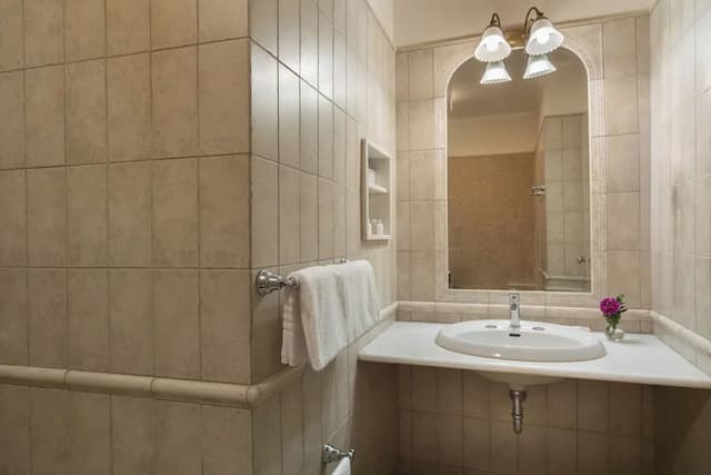 Hotel Forum-经典双人房-12