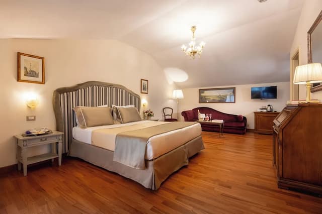 Hotel Forum-三人房-1