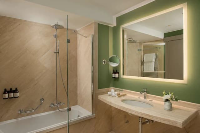 NH コレクション ミラノ ツーリング-ジュニア スイート (VIP Floor, Extra Bed 2adults+1child)-7