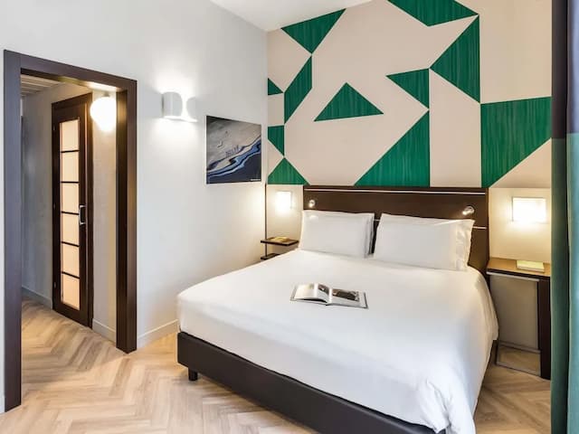 安久義諾那不勒斯中央水星飯店-高級雙人房-6