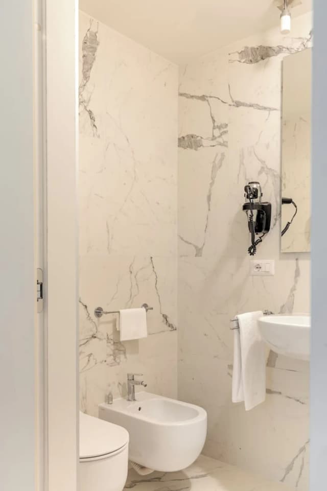 米蘭桑皮酒店-單人房-4