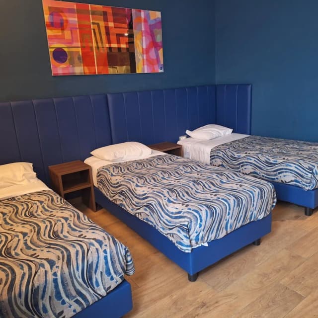 米蘭聖西羅理想飯店-三人房-1