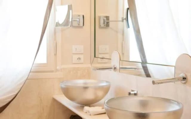 ブルネレスキ ホテル-クラシック ルーム-5