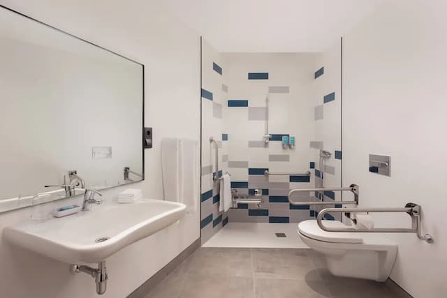 アロフト マドリード グラン ヴィア-Queen Room-7