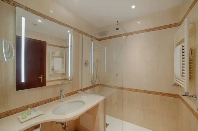 NH 밀라노 마키아벨리-주니어 스위트 (Extra Bed 2 Adults + 1 Child)-6