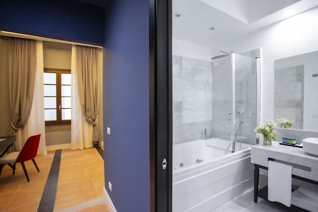 카주알 리나시멘토 피렌체 호텔-스위트, 분사식 욕조 (Palazzo Delle Poste)-6