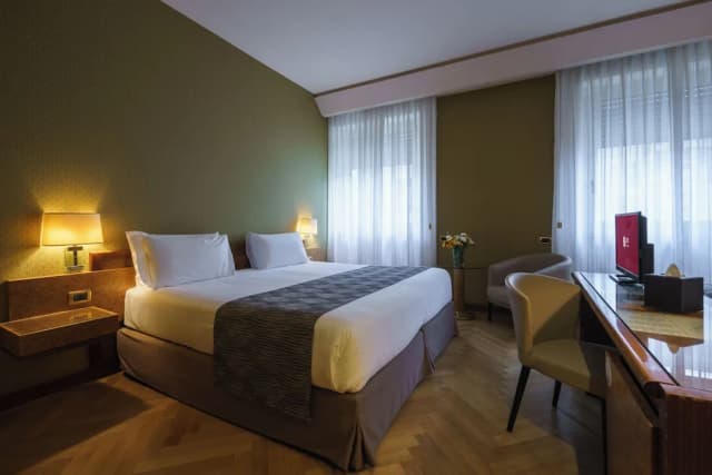 Exe Majestic-Triple Room-3