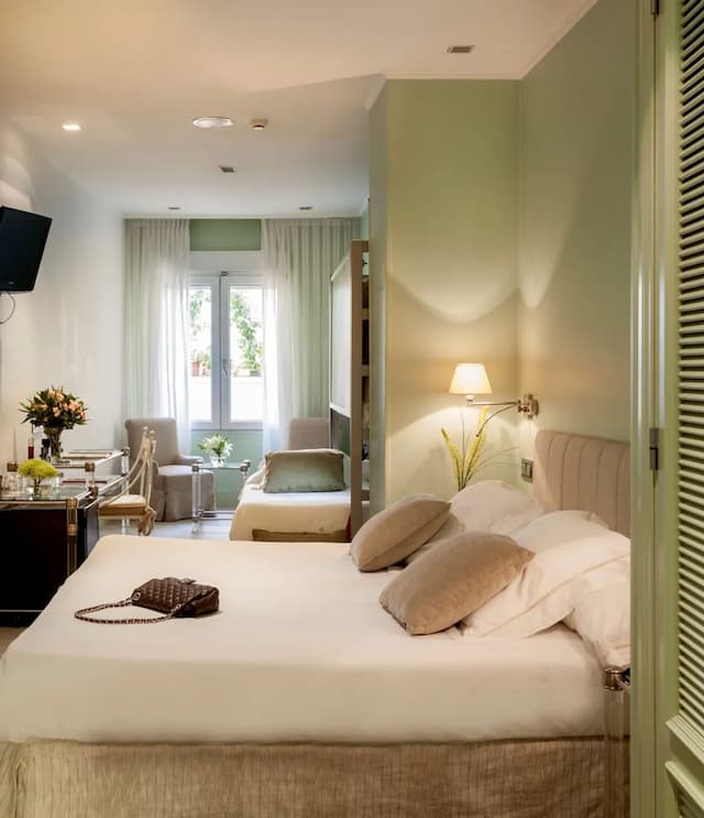 聖多明哥飯店-雙人或雙床房, 3 張單人床 (with extra bed)-4