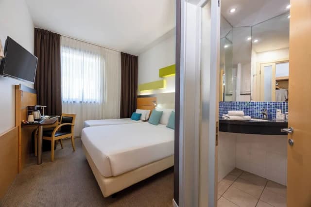 iH 米蘭奇歐亞飯店-標準三人房, 多張床-3