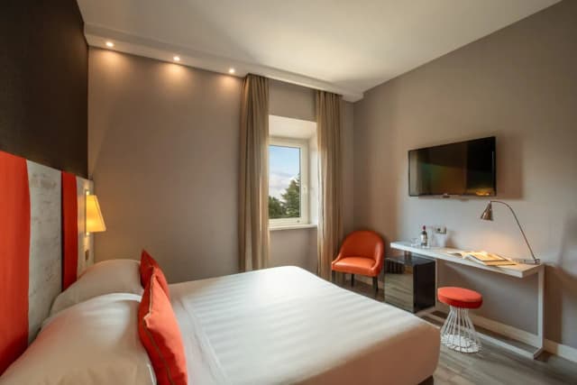 ザ ガーディアン ホテル-デラックス トリプルルーム-2