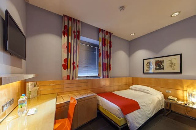 Albani Hotel Roma-Singola Classic con Moquette o Pavimento-1