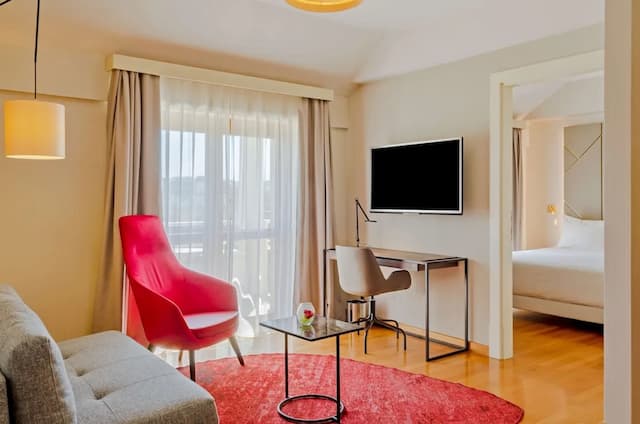 NH 컬렉션 로마 주스티니아노-주니어 스위트 (Extra Bed 2 adults + 1 child)-2