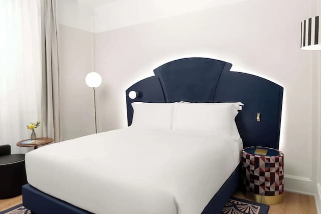 佛羅倫斯盎格魯美洲酒店 (希爾頓 Curio 精選系列酒店)-特級客房, 1 張特大雙人床-2