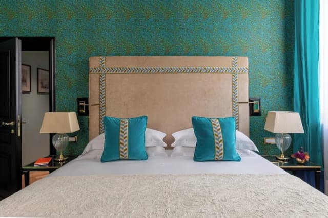 羅馬英倫飯店-客房, 相連客房-3