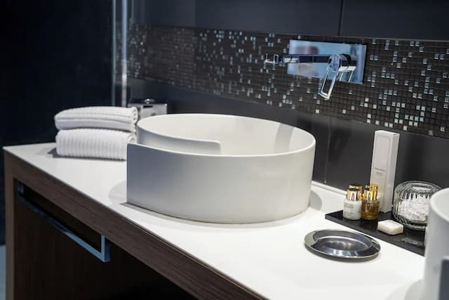 Divina Luxury Hotel-Panoramic Suite-5