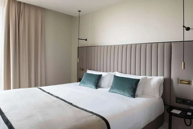 옥시덴탈 바르셀로나 1929-슈피리어룸-3