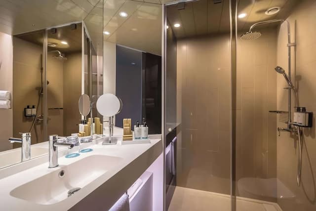 옥시덴탈 바르셀로나 1929-이그제큐티브룸-2