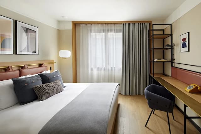 Kimpton Vividora Hotel by IHG-尊荣客房, 1 张特大床-4