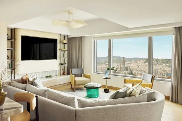 巴賽隆納藝術飯店-俱樂部套房, 1 張特大雙人床, 邊間-5