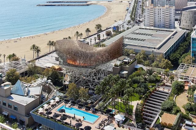 巴賽隆納藝術飯店-俱樂部客房, 1 張特大雙人床-2