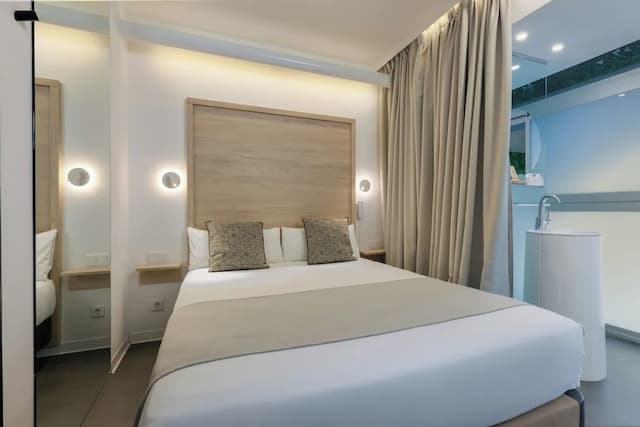 Casa Lit Barcelona-Interior Double room-6