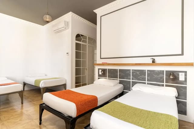 Casa Gracia Barcelona - Hostel-标准四人房-1