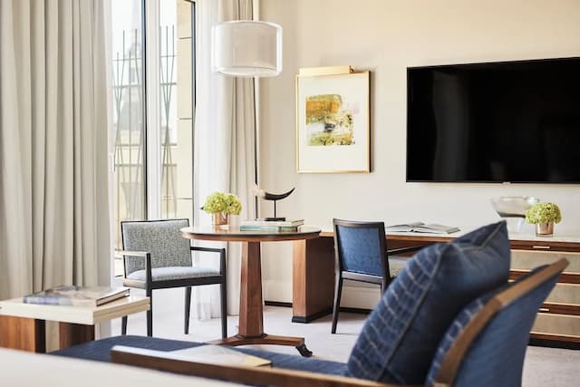 Four Seasons Hotel Madrid-Premier Room, 2 Double Beds (Grand)-3