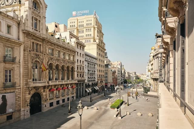 Four Seasons Hotel Madrid-Four Seasons, Suite, 1 King Bed, Terrace-14