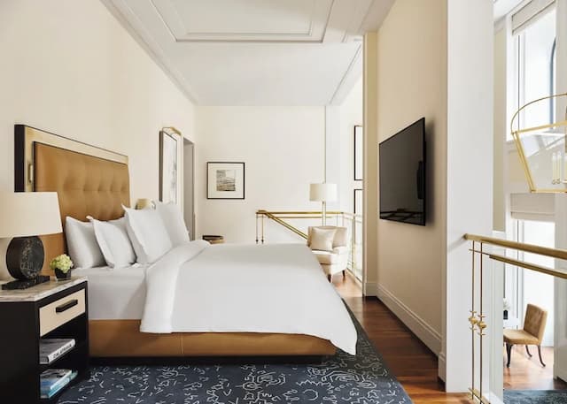 Four Seasons Hotel Madrid-Suite, 1 King Bed-6