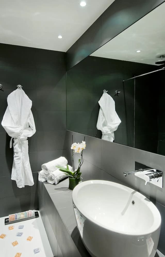 ホテル アルピ-トリプルルーム-9