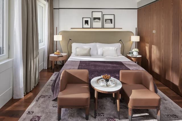 Mandarin Oriental, Milan-Deluxe Room, 1 King Bed-1