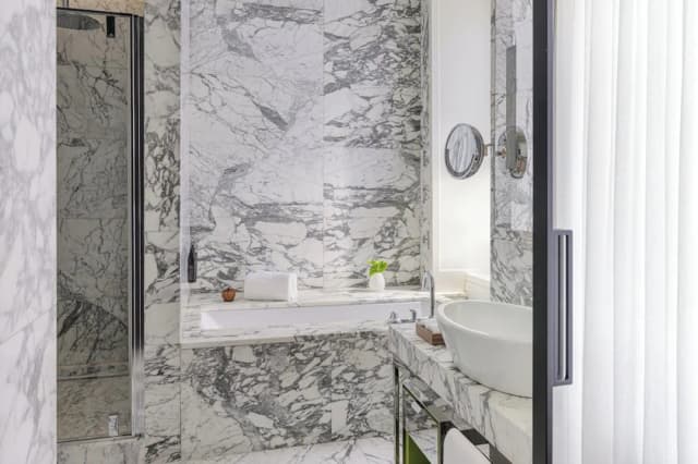 Mandarin Oriental, Milan-Superior Room, 1 King Bed-6