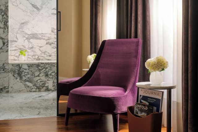 Mandarin Oriental, Milan-Superior Room, 1 King Bed-4