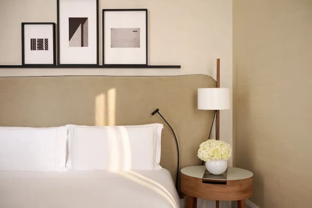 Mandarin Oriental, Milan-Superior Room, 1 King Bed-1