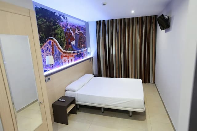 Hostal Las Flores-Double or Twin Room-1