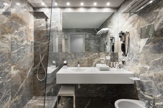 LHP 나폴리 팰리스 & 스파-슈피리어 더블룸 또는 트윈룸-4