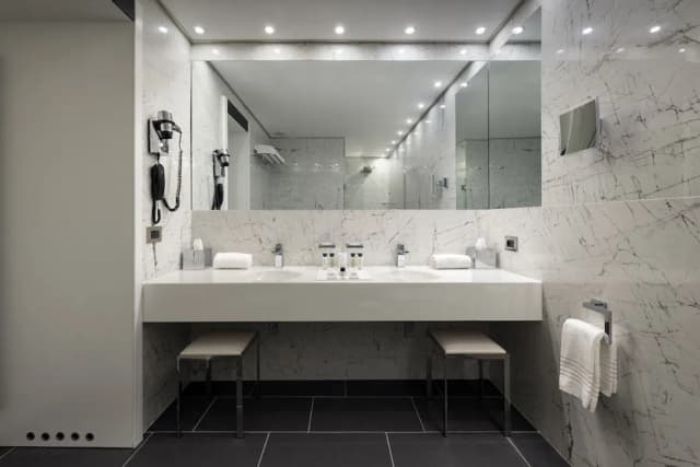 LHP 나폴리 팰리스 & 스파-프레지덴셜룸, 킹사이즈침대 1개 및 소파베드, 분사식 욕조, 시내 전망-7