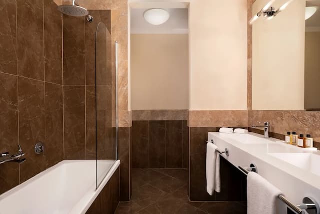 시나 빌라 메디치, 오토그래프 콜렉션-스위트, 침실 1개, 정원 전망-2