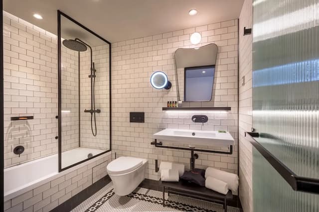 馬德里卡斯特利亞納希爾頓嘉悅里飯店-家庭客房, 1 張特大雙人床, 相連客房-6