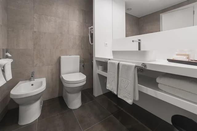 索馬溫齊飯店-Double or twin room with street views-11