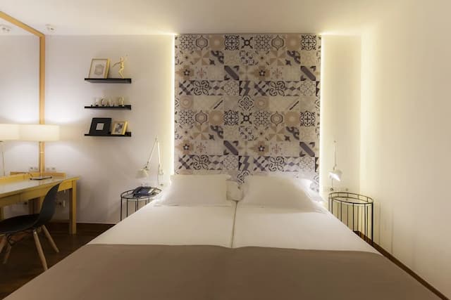 索馬溫齊飯店-Double or twin room with street views-6