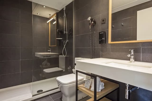 Andante Hotel-标准三人房-2