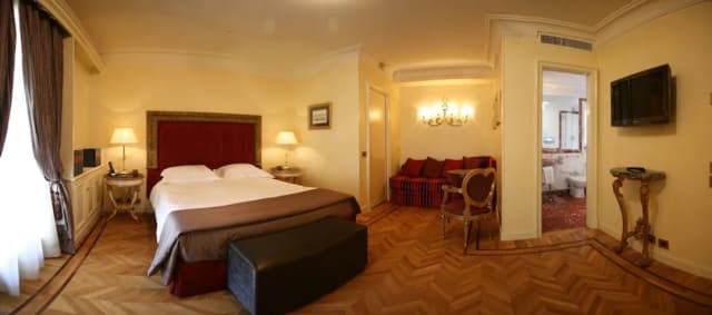 호텔 빌라 두세-Junior Suite Red-4