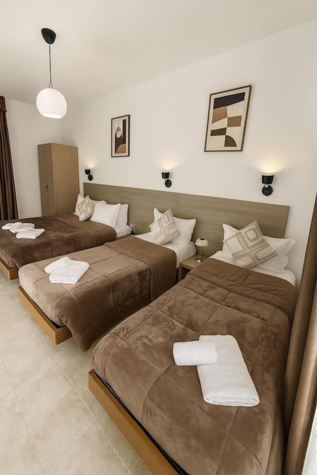 호텔 아우렐리아 밀라노 첸트랄레-이코노미 쿼드룸-1