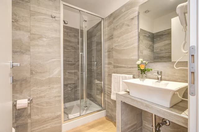 五十五 55 飯店-普通客房, 多張床, 附屬建築 (Via del Corso 112)-8