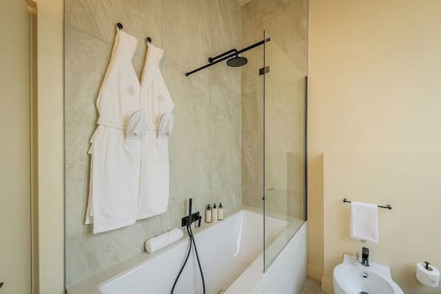 팔라초 몬테벨로-스위트-5