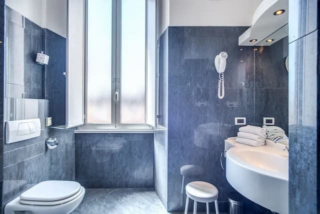 Hotel della Torre Argentina-经典三人房-15