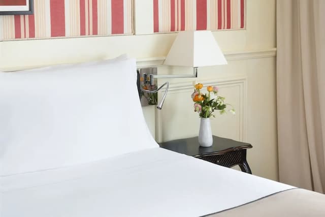 Majestic Hotel & Spa Barcelona-Privilege Room-5