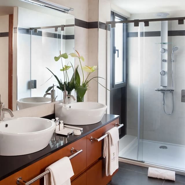 Majestic Hotel & Spa Barcelona-Standard Apartment, Annex Building (Paseo de Gracia)-5