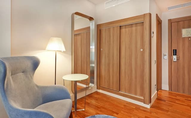 NH 바르셀로나 레스 코르츠-슈피리어룸-6